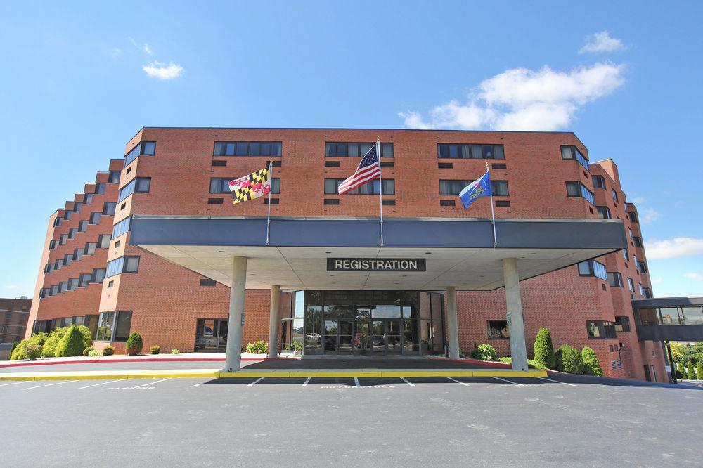 Baymont By Wyndham Hagerstown Hotel Exterior photo